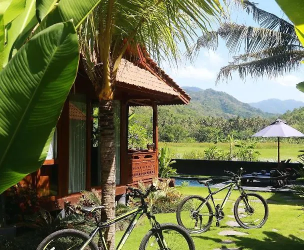 The Hidden Escapes Manggis- Lakeside With Pool, Sauna & Ice Bath *