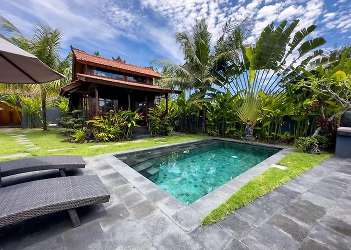 別荘 The Hidden Escapes Manggis- Lakeside With Pool, Sauna & Ice Bath